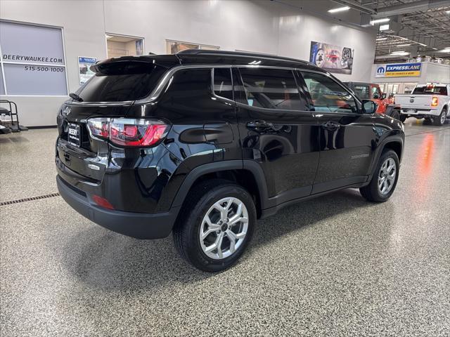 new 2025 Jeep Compass car, priced at $30,121