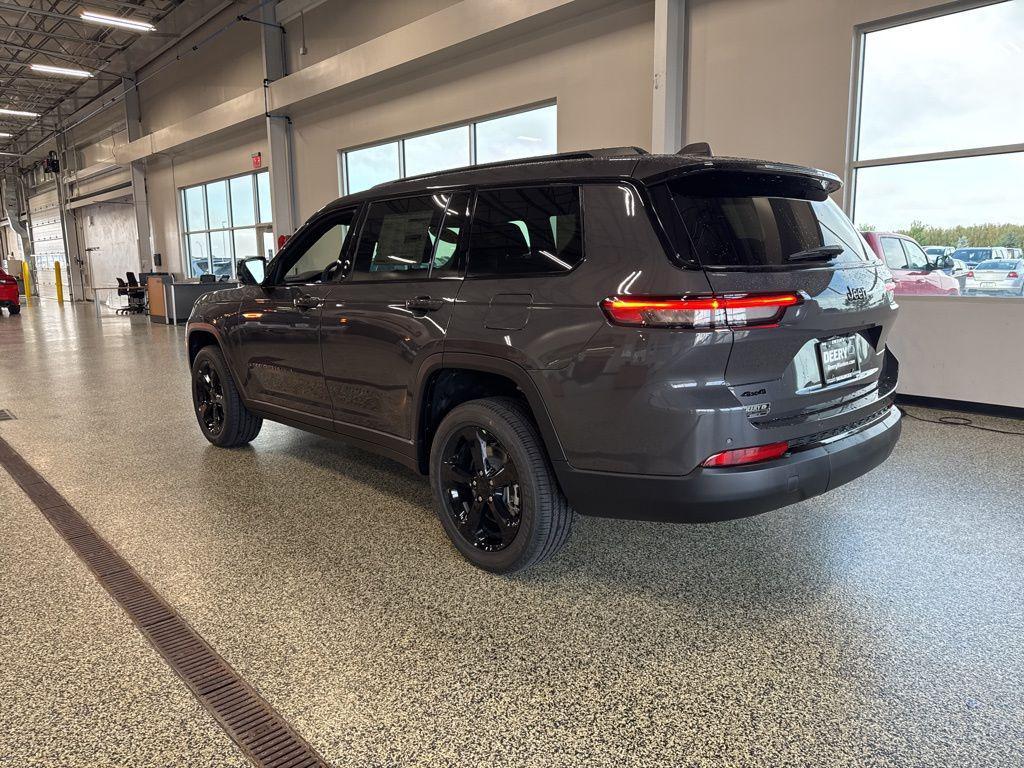 new 2025 Jeep Grand Cherokee L car, priced at $44,021