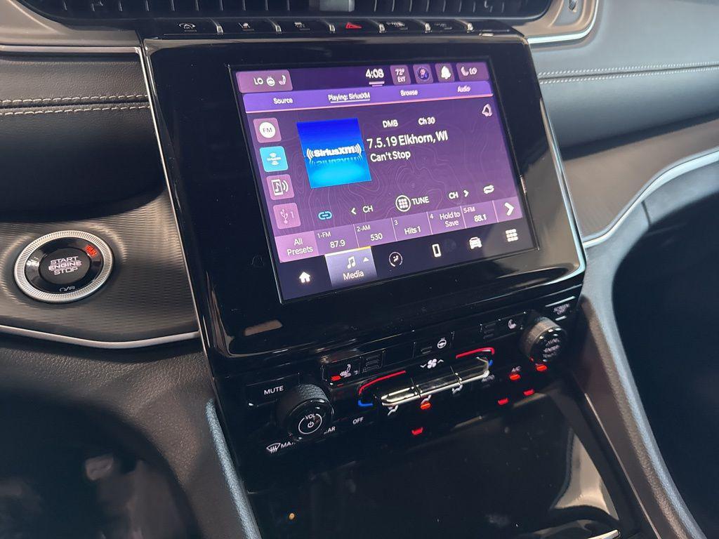 new 2025 Jeep Grand Cherokee L car, priced at $44,021