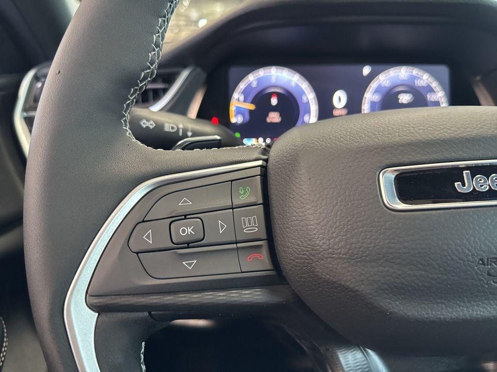 new 2025 Jeep Grand Cherokee L car, priced at $44,021