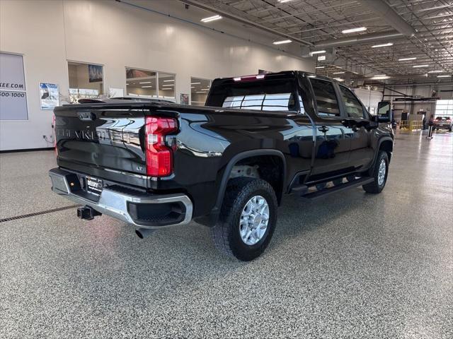 used 2022 Chevrolet Silverado 2500 car, priced at $39,177