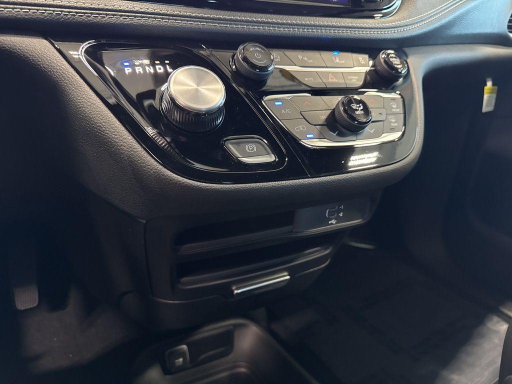 new 2026 Chrysler Pacifica car, priced at $43,241