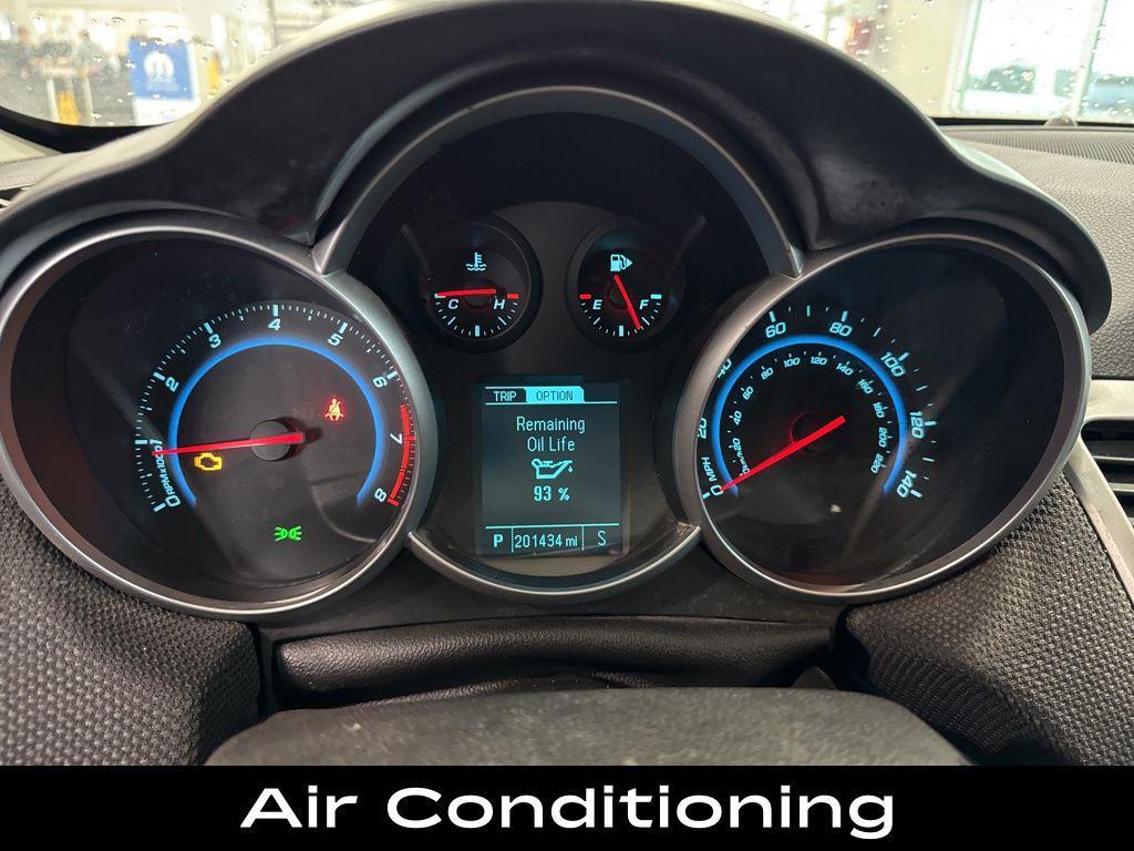 used 2015 Chevrolet Cruze car, priced at $3,494