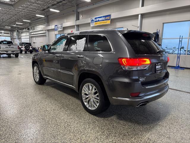 used 2017 Jeep Grand Cherokee car, priced at $19,397