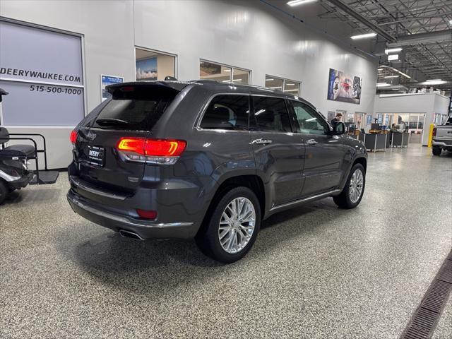 used 2017 Jeep Grand Cherokee car, priced at $19,397