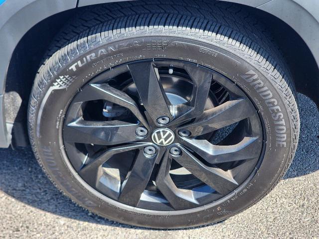 used 2022 Volkswagen Taos car, priced at $20,999