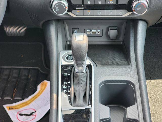 new 2025 Nissan Sentra car, priced at $23,125