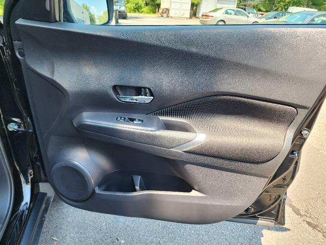 used 2023 Nissan Kicks car