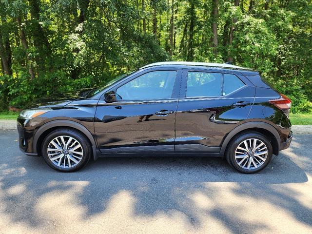 used 2023 Nissan Kicks car