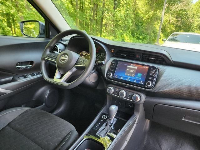 used 2023 Nissan Kicks car