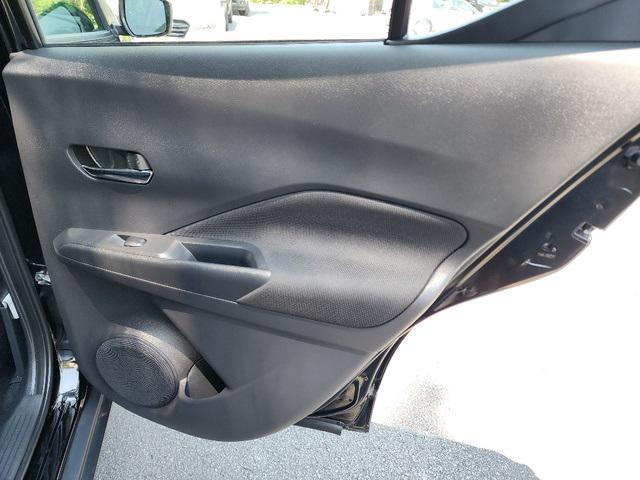 used 2023 Nissan Kicks car