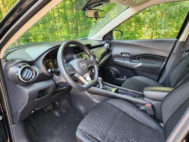 used 2023 Nissan Kicks car