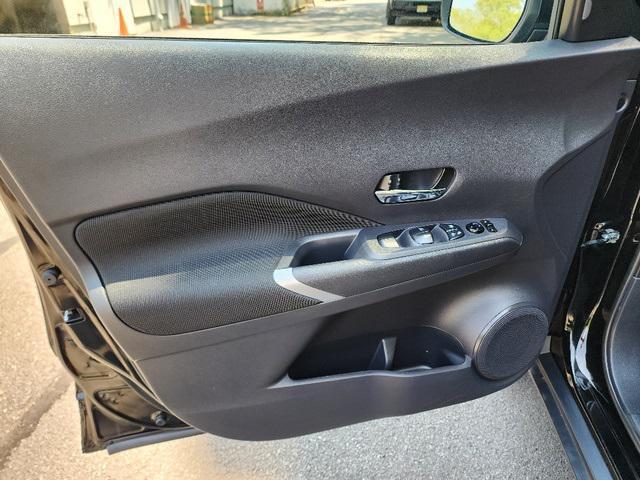 used 2023 Nissan Kicks car