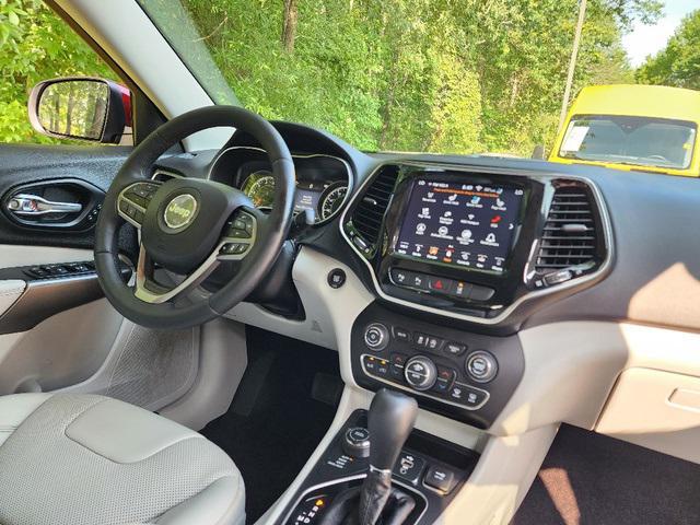 used 2019 Jeep Cherokee car, priced at $22,994