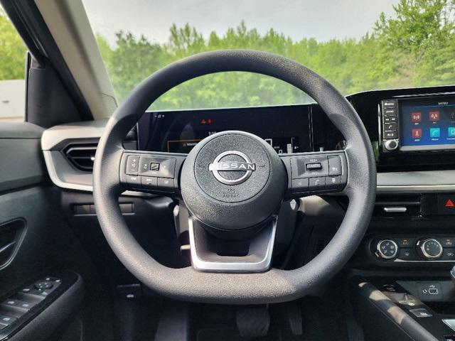 new 2025 Nissan Kicks car