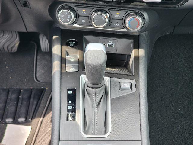 new 2025 Nissan Kicks car