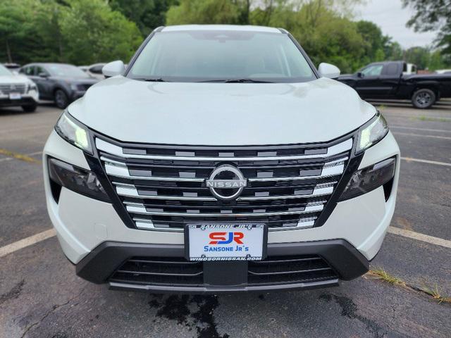 new 2025 Nissan Rogue car, priced at $31,985