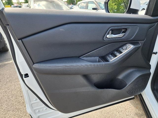 new 2025 Nissan Rogue car, priced at $31,985