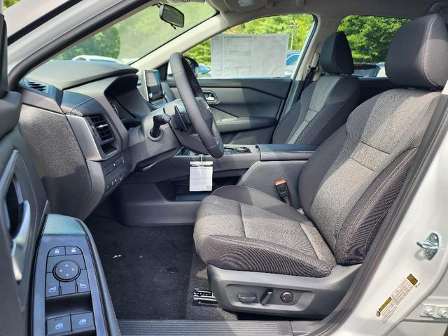 new 2025 Nissan Rogue car, priced at $31,985