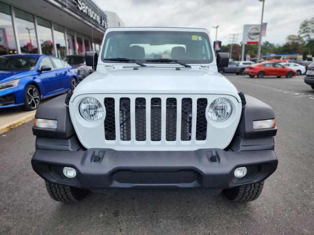 used 2021 Jeep Gladiator car, priced at $28,599