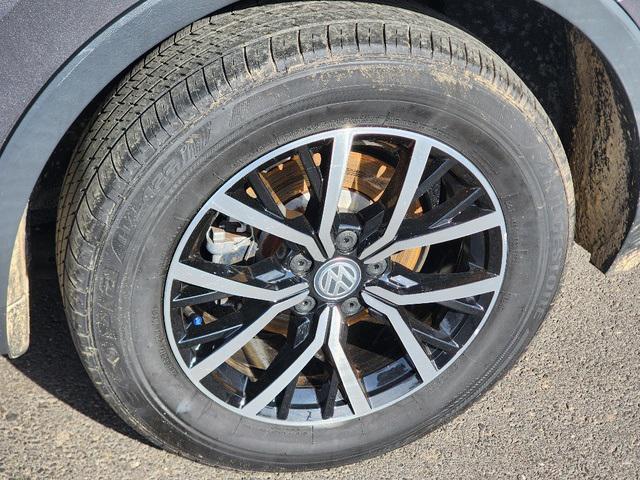 used 2021 Volkswagen Tiguan car, priced at $28,995