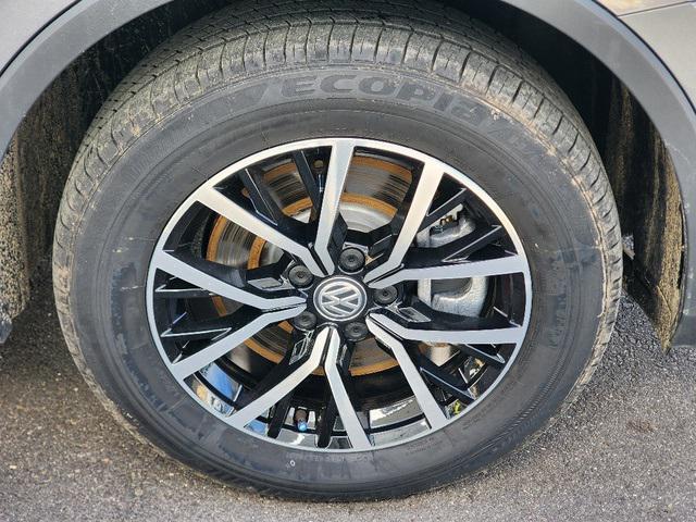 used 2021 Volkswagen Tiguan car, priced at $28,995