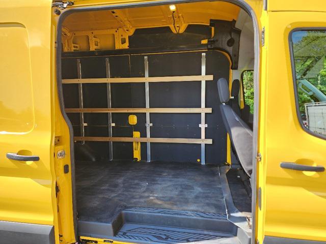 used 2023 Ford Transit-250 car, priced at $30,921