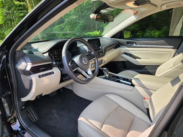 used 2022 Nissan Altima car, priced at $23,495
