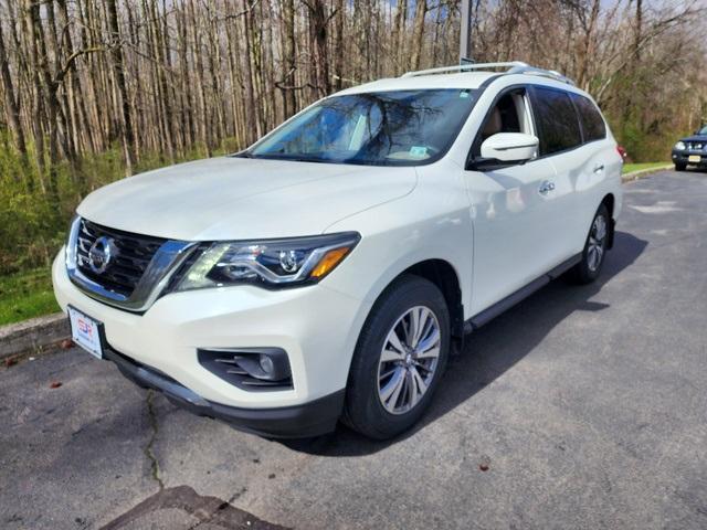 used 2020 Nissan Pathfinder car, priced at $25,900