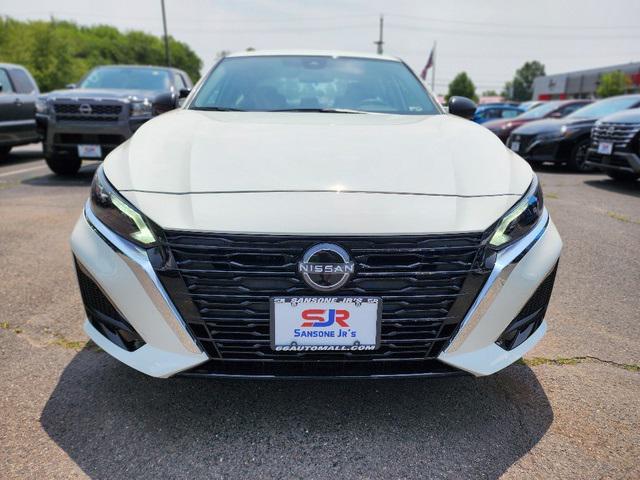 new 2025 Nissan Altima car