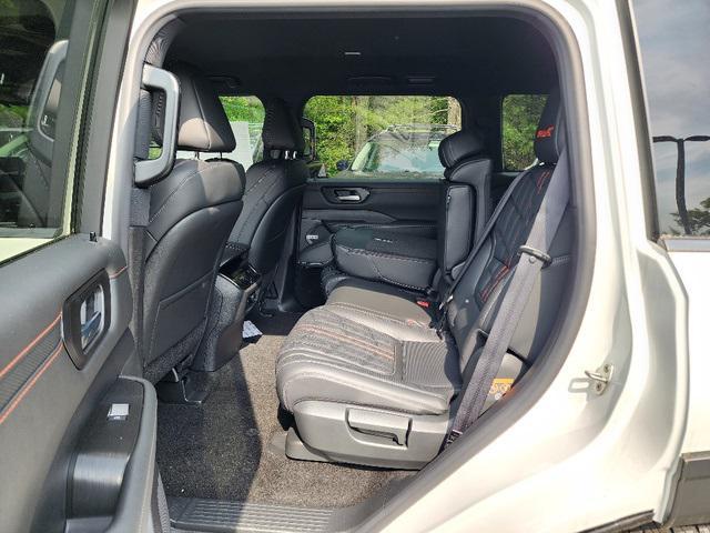 new 2025 Nissan Armada car, priced at $76,660