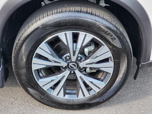 used 2023 Nissan Rogue car, priced at $27,999