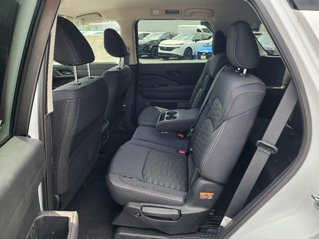 new 2025 Nissan Pathfinder car, priced at $44,870