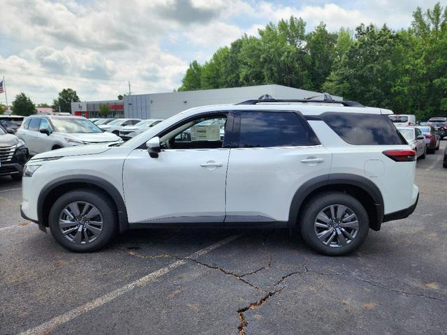 new 2025 Nissan Pathfinder car, priced at $44,870