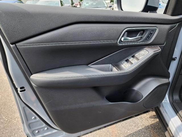 new 2025 Nissan Rogue car, priced at $42,245