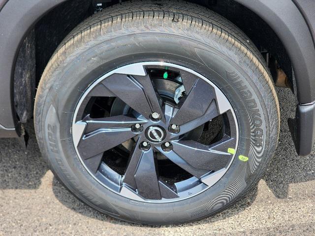 new 2025 Nissan Rogue car, priced at $32,385
