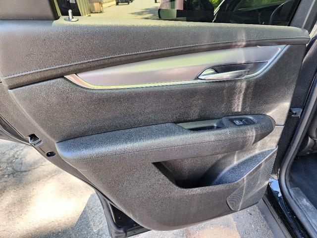 used 2017 Cadillac XT5 car, priced at $14,999