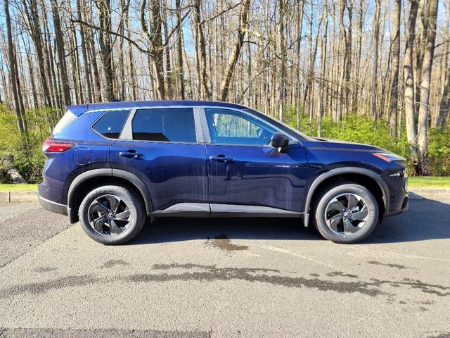 used 2025 Nissan Rogue car, priced at $33,900