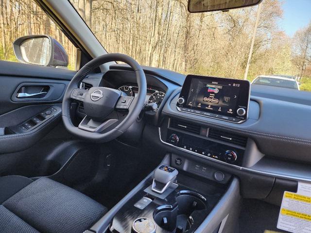 used 2025 Nissan Rogue car, priced at $33,900