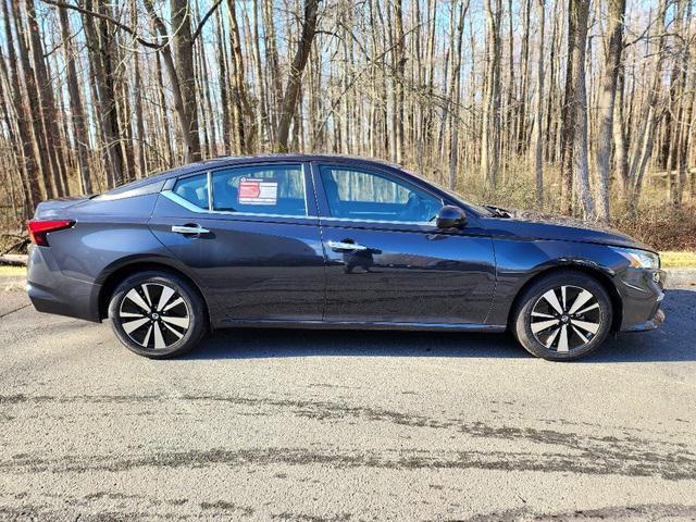 used 2022 Nissan Altima car, priced at $20,690