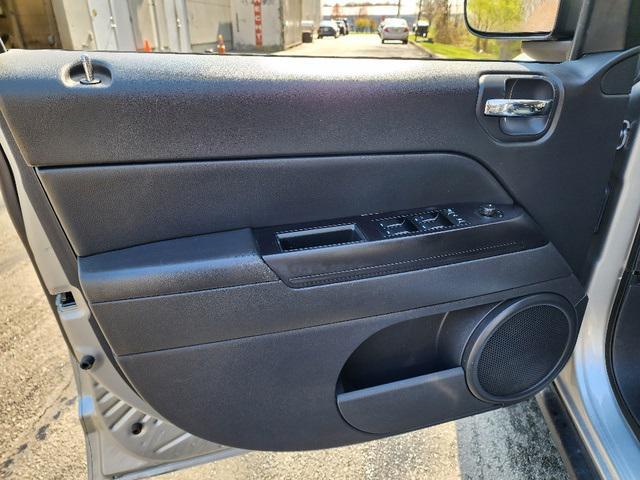 used 2015 Jeep Compass car, priced at $12,599