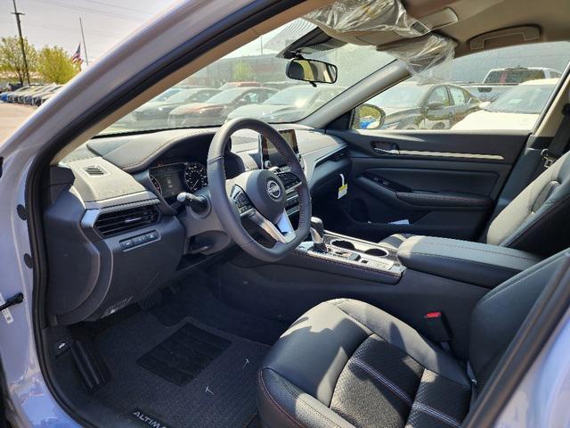 new 2025 Nissan Altima car