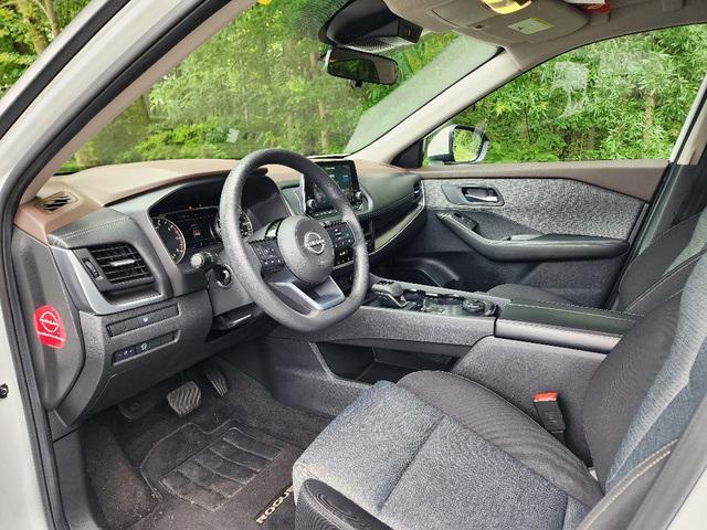 used 2023 Nissan Rogue car, priced at $24,994
