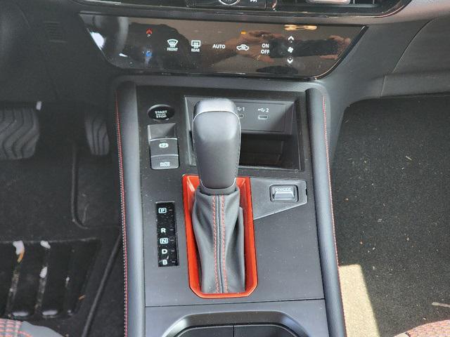 new 2025 Nissan Kicks car, priced at $29,085