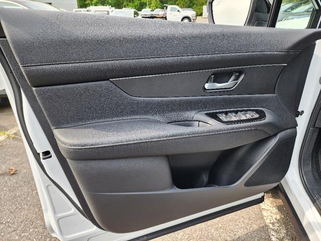 new 2025 Nissan Murano car, priced at $44,165