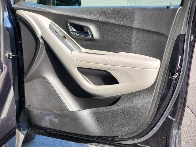 used 2015 Chevrolet Trax car, priced at $18,988