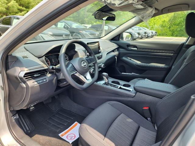 new 2025 Nissan Altima car