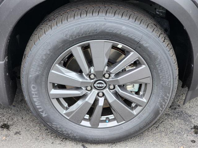 used 2025 Nissan Pathfinder car, priced at $39,599
