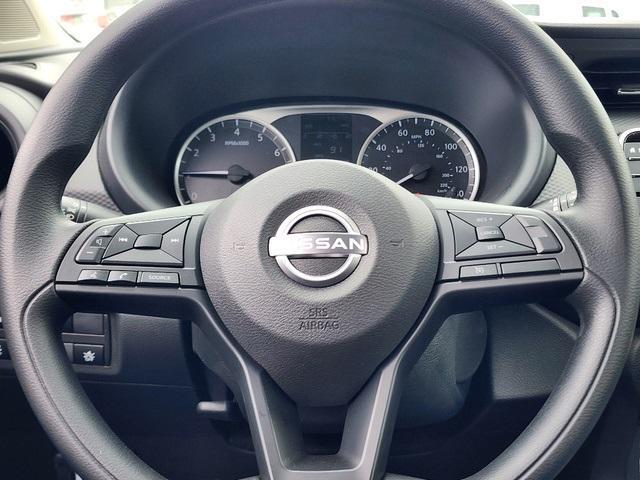 new 2025 Nissan Kicks car