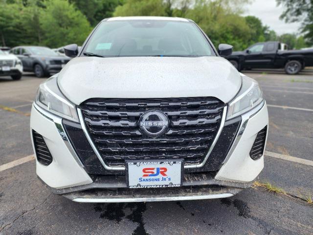 new 2025 Nissan Kicks car